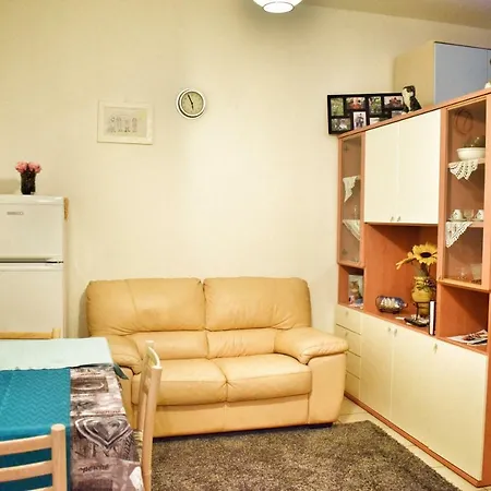 Apartment Monolocale Giove Valverde
